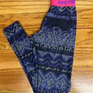 Nike Pro Woman’s Leggings Small Hot Pink Waistband Running Training Athletic